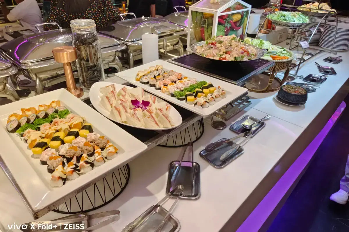 The Meridian Night Cruise food