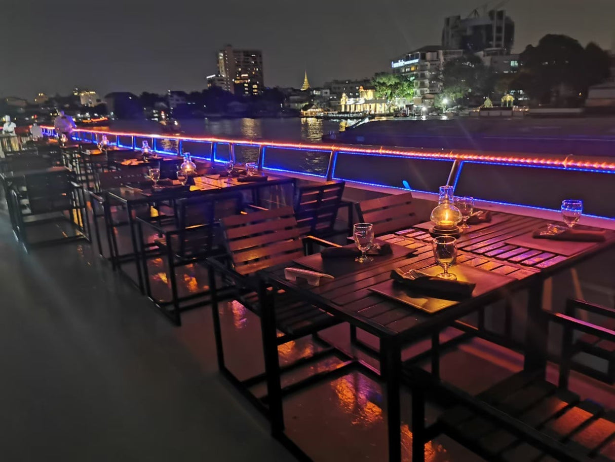 The Vela Night Cruise