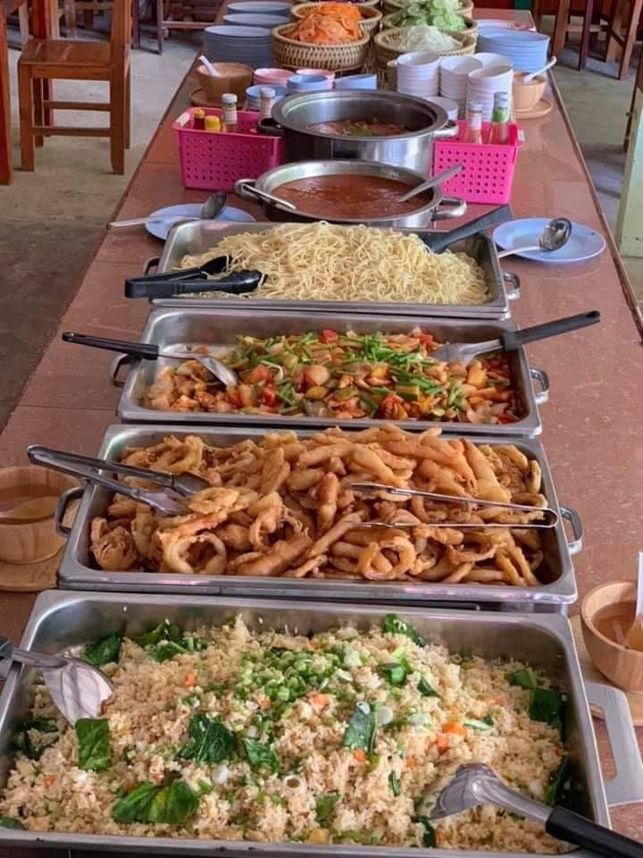 The QQ Marine Speedboat food