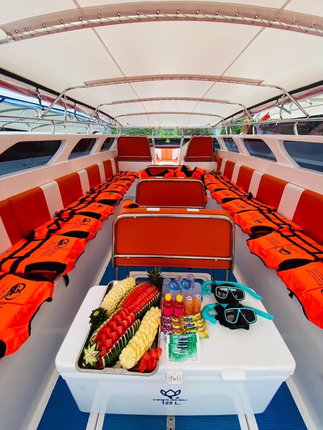 The QQ Marine Speedboat inner