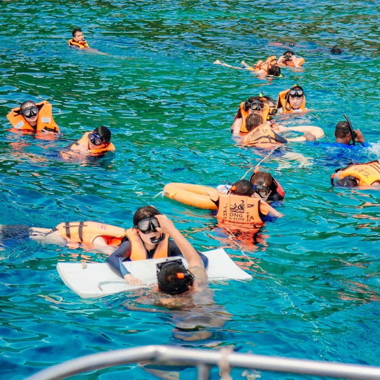 TSK speedboat water tour