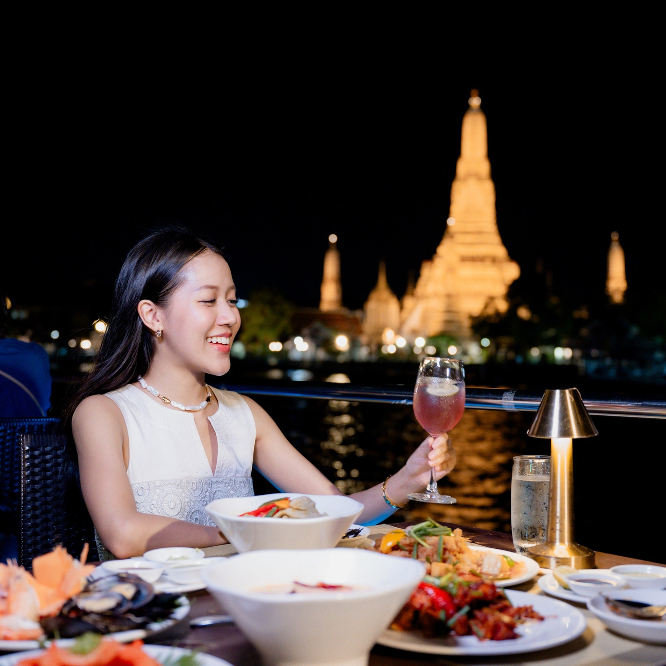 Bangkok Riverside Dinner Cruise