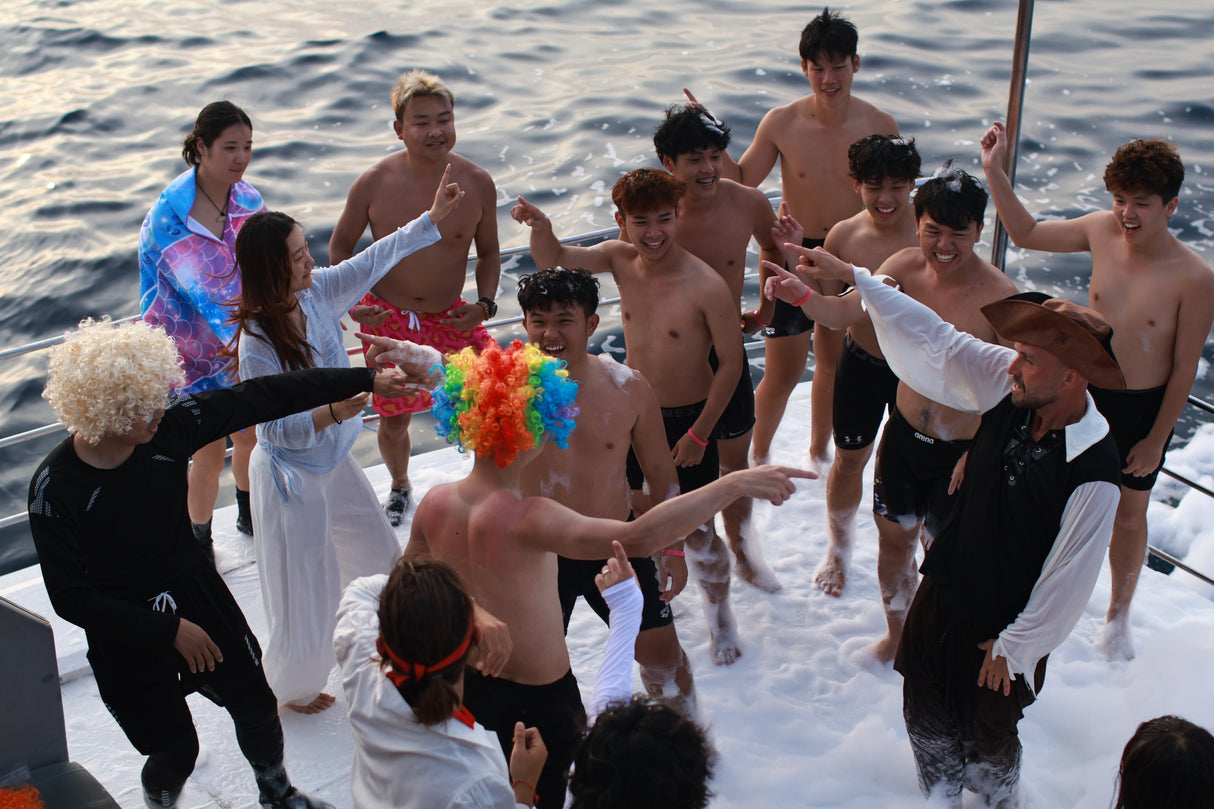 Phuket Racha Island Tour: Racha & Coral Island Catamaran Tour With Foam Party