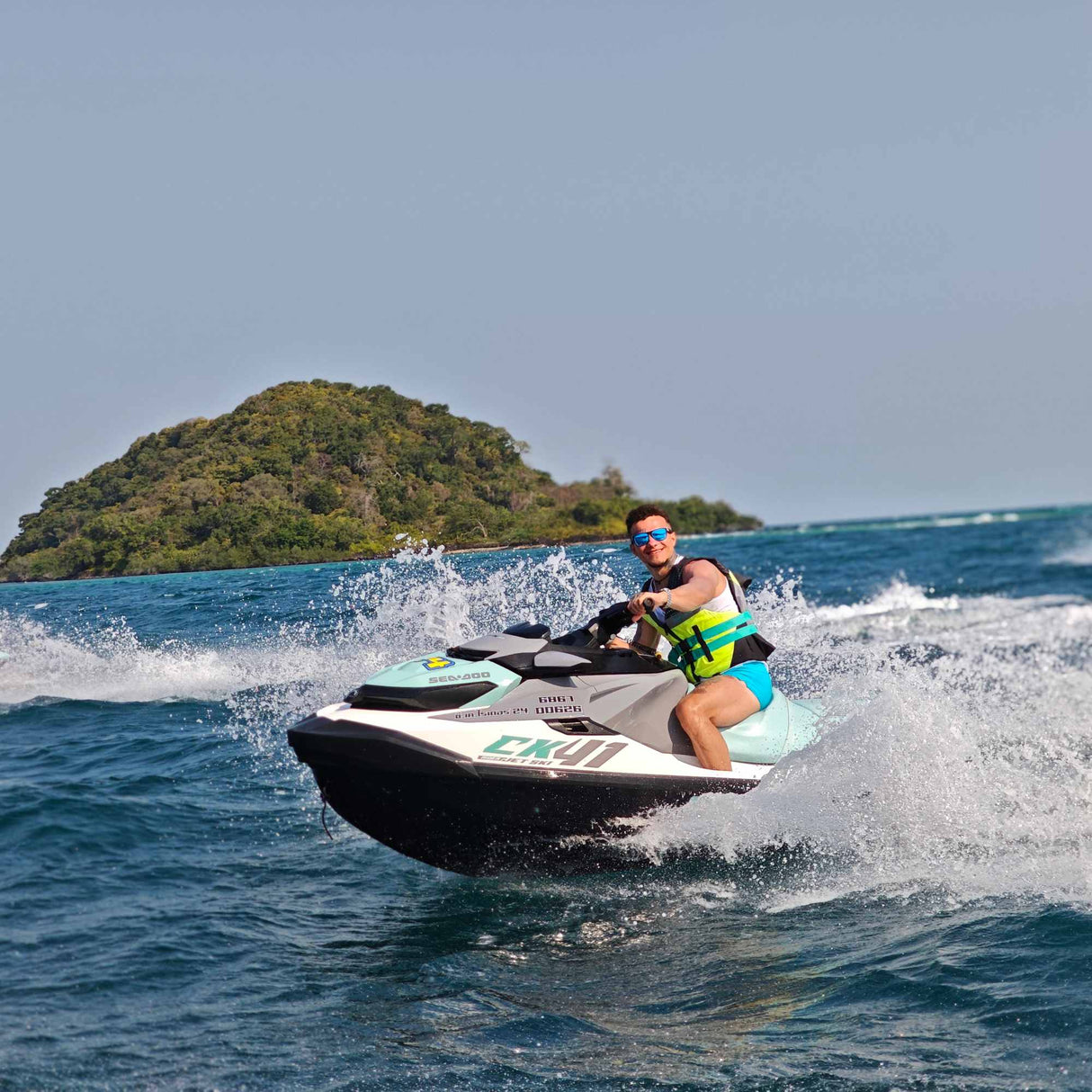 Pattaya Jet Ski Tour : Self-Drive Jet Ski 3 Island Hopping for Half Day Adventure