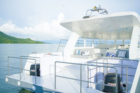 similan tour by catamaran