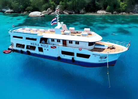 Racha island dving ship